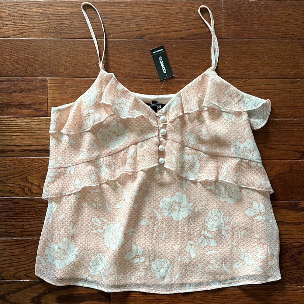 Brand new Express floral top with pearl buttons size small